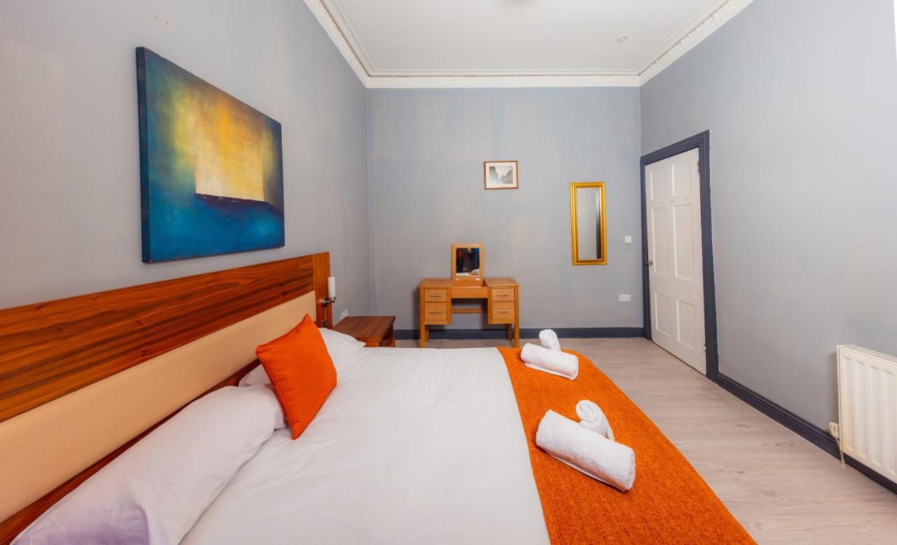 Calton Hill Victorian Old Town Apartment إدنبرة المظهر الخارجي الصورة